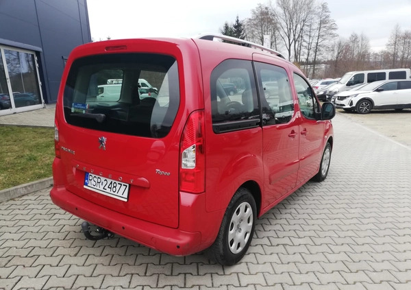 Peugeot Partner cena 29900 przebieg: 154512, rok produkcji 2012 z Goniądz małe 121